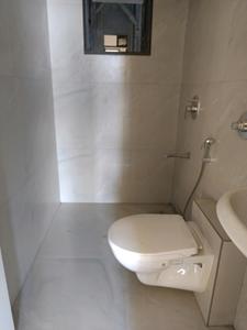 Common Bathroom Image of 1150 Sq.ft 2 BHK Apartment / Flat for sale in Ikon Queens Tower, Mohammed Wadi Pune for Rs. 7500000