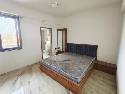 Bedroom Image of 2650 Sq.ft 4 BHK Apartment / Flat for rent in Swagat Agacia, Sargasan Gandhinagar for Rs. 50000