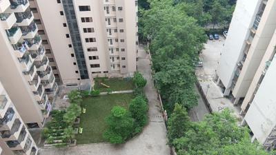 Balcony Image of 1750 Sq.ft 3.5 BHK Apartment / Flat for sale in Skytech Merion Residency I, Crossings Republik Ghaziabad for Rs. 10900000