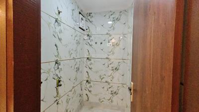 Image of 900 Sq.ft 3 BHK Builder Floor for sale in Govindpuri, New Delhi for Rs. 7000000