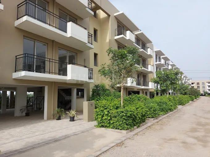 Vatika Express City Plots Main Image 1