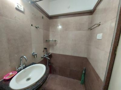 Bathroom Image of 580 Sq.ft 1 BHK Apartment / Flat for rent in Sai Simran, Govandi Mumbai for Rs. 50000
