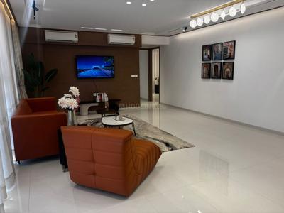 Hall Image of 2561 Sq.ft 4 BHK Apartment / Flat for sale in Mohar Luxe Towers, Gokhalenagar Pune for Rs. 50000000