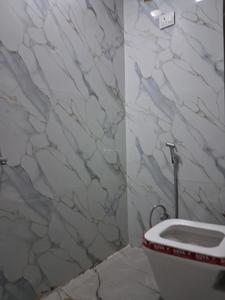 Common Bathroom Image of 1550 Sq.ft 3 BHK Apartment / Flat for sale in Sector 104 Noida for Rs. 6600000