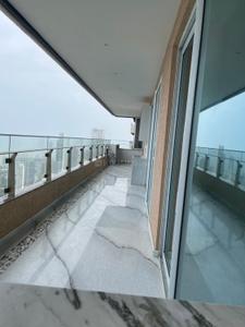 Balcony Image of 2500 Sq.ft 3 BHK Apartment / Flat for rent in Lokhandwala Minerva, Worli Mumbai for Rs. 400000
