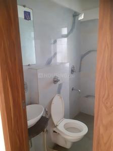 Bathroom Image of 1500 Sq.ft 3 BHK Apartment / Flat for sale in Heritage Krishna Heritage, Chembur Mumbai for Rs. 36400000