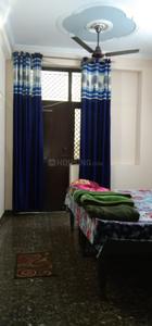 Bedroom Image of 650 Sq.ft 1 BHK Builder Floor for rent in Sector 63 A Noida for Rs. 22000