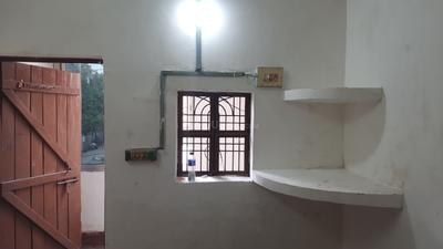 Kitchen Image of 220 Sq.ft 1 BHK Apartment / Flat for sale in Bhelupur Varanasi for Rs. 1500000
