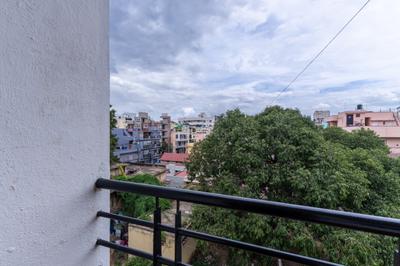 Balcony Image of 1200 Sq.ft 2 BHK Apartment / Flat for rent in Halasuru Bengaluru for Rs. 52000