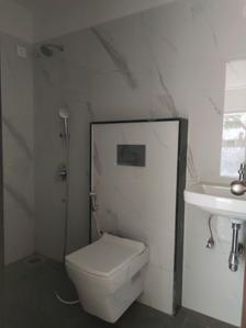 Common Bathroom Image of 850 Sq.ft 2 BHK Apartment / Flat for sale in Nicco Residency, Andheri East Mumbai for Rs. 22500000
