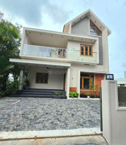 Image of 2800 Sq.ft 4 BHK Independent House for sale in Thevakkal, Kochi for Rs. 17500000