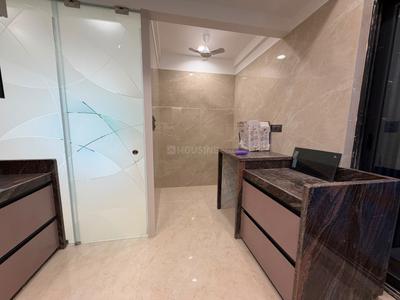 Kitchen Image of 1400 Sq.ft 2 BHK Apartment / Flat for rent in Gateway, Santacruz West Mumbai for Rs. 225000
