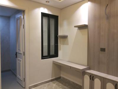 Bedroom Image of 1125 Sq.ft 3 BHK Builder Floor for sale in Vikaspuri New Delhi for Rs. 20000000