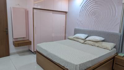 Bedroom Image of 2238 Sq.ft 3 BHK Apartment / Flat for rent in Shivalik Green View, Shantigram Ahmedabad for Rs. 90000