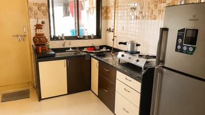 Kitchen Image of 1115 Sq.ft 2 BHK Apartment / Flat for sale in Althan Surat for Rs. 4500000