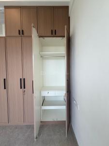 Bedroom Image of 1300 Sq.ft 3 BHK Apartment / Flat for rent in Prestige Jasdan Classic, Jacob Circle Mumbai for Rs. 280000