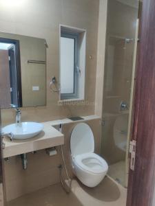 Image of 1500 Sq.ft 3 BHK Apartment / Flat for sale in Malad East, Mumbai for Rs. 77500000