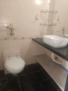 Bedroom Two Image of 885 Sq.ft 2 BHK Apartment / Flat for sale in Kandivali West Mumbai for Rs. 22500000