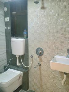 Common Bathroom Image of 750 Sq.ft 1.5 BHK Apartment / Flat for rent in Birla Vanya, Ulhasnagar Thane for Rs. 32000