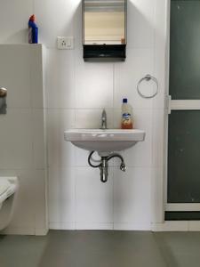 Common Bathroom Image of 800 Sq.ft 2 BHK Apartment / Flat for sale in Eternia At Kalpataru Parkcity, Kolshet Thane for Rs. 12600000