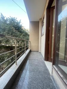 Balcony Image of 900 Sq.ft 3 BHK Builder Floor for rent in Chhattarpur New Delhi for Rs. 32000