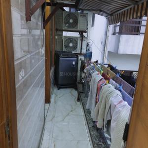 Balcony Image of 1200 Sq.ft 3 BHK Builder Floor for sale in Karol Bagh New Delhi for Rs. 15000000