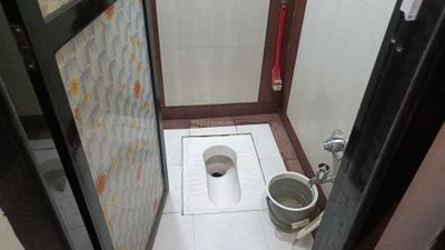 Bathroom Image of 550 Sq.ft 1 BHK Apartment / Flat for sale in Laura (E), Rosalie Complex, Kalyan West Kalyan for Rs. 4821000