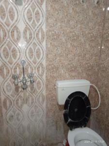 Bathroom Image of 350 Sq.ft 1 BHK Apartment / Flat for sale in Omm Apartment, Kalighat Kolkata for Rs. 3400000