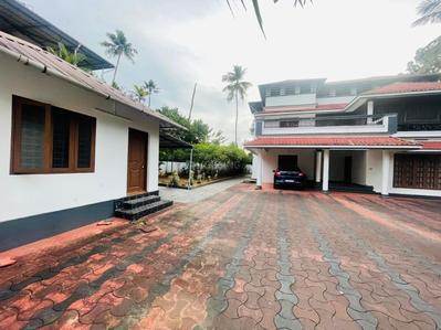 Image of 14790 Sq.ft Residential Plot / Land for sale in Edappally, Kochi for Rs. 55000000