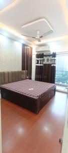 Bedroom Image of 1300 Sq.ft 2.5 BHK Apartment / Flat for rent in Express Zenith, Sector 77 Noida for Rs. 40000