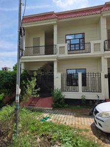 Building Image of 1250 Sq.ft 3 BHK Villa for sale in Gomti Nagar Lucknow for Rs. 7000000