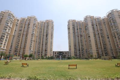 Image of 950 Sq.ft 2.5 BHK Apartment / Flat for sale in Samridhi Luxuriya Avenue, Sector 150, Noida for Rs. 15100000