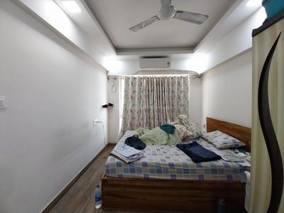 Bedroom Image of 650 Sq.ft 1 BHK Apartment / Flat for rent in Worli Mumbai for Rs. 80000