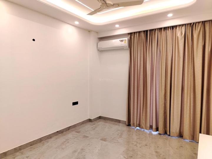 DLF Phase 3 Bedroom 1