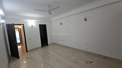 Bedroom Image of 2800 Sq.ft 4 BHK Builder Floor for sale in Safdarjung Enclave New Delhi for Rs. 67500000