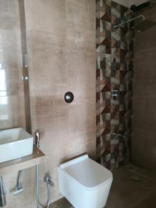 Common Bathroom Image of 938 Sq.ft 2 BHK Apartment / Flat for sale in Avant Hillway, Goregaon East Mumbai for Rs. 18500000