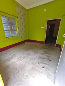 Bedroom Image of 450 Sq.ft 1 BHK Independent House for rent in Birati Kolkata for Rs. 6000
