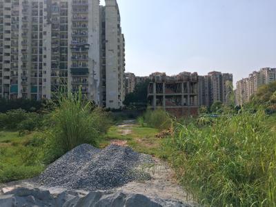 Image of 1350 Sq.ft Residential Plot / Land for sale in Centrum Estates 76, Sector 76, Noida for Rs. 29750000