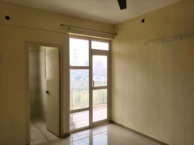 Bedroom Image of 743 Sq.ft 3 BHK Apartment / Flat for rent in Pyramid Infinity, Sector 70 Gurgaon for Rs. 19000