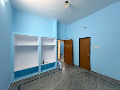Bedroom Image of 800 Sq.ft 2 BHK Builder Floor for rent in Mohkam Pur Kala Dehradun for Rs. 9000