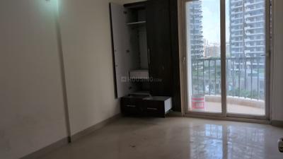 Bedroom Image of 1350 Sq.ft 3 BHK Apartment / Flat for sale in Amrapali Heartbeat City IV, Sector 107 Noida for Rs. 17325000