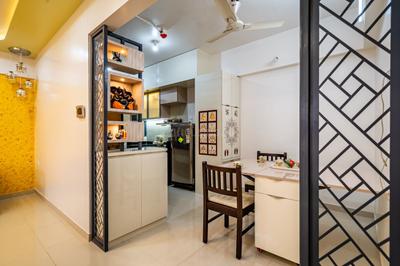 Hall Image of 1400 Sq.ft 3 BHK Apartment / Flat for sale in Kothrud Pune for Rs. 23000000