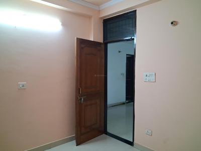 Bedroom Image of 1200 Sq.ft 3 BHK Builder Floor for rent in Sector 49 Noida for Rs. 25000