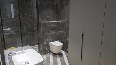 Image of 4050 Sq.ft 4 BHK Builder Floor for sale in Model Town, New Delhi for Rs. 85500000