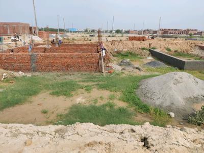 Image of 900 Sq.ft Residential Plot / Land for sale in Lal Kuan, Ghaziabad for Rs. 2500000