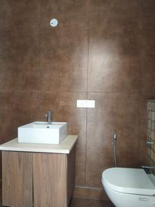 Bathroom Image of 1800 Sq.ft 3 BHK Builder Floor for sale in Paschim Vihar New Delhi for Rs. 41000000
