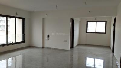Living Room Image of 850 Sq.ft 2 BHK Apartment / Flat for sale in Vile Parle East Mumbai for Rs. 32000000