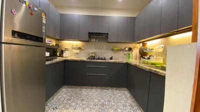 Kitchen Image of 1475 Sq.ft 3 BHK Apartment / Flat for rent in Omaxe Heights, Sector 86 Faridabad for Rs. 60000