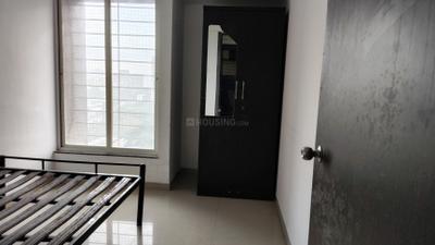 Bedroom Image of 950 Sq.ft 2 BHK Apartment / Flat for rent in Mantra Essence, Undri Pune for Rs. 18500