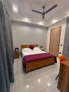 Bedroom Image of 1400 Sq.ft 1 BHK Builder Floor for rent in Sector 28 Gurgaon for Rs. 35000